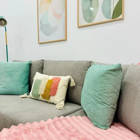 Flat A - Wide & Cool Flat Next To Historic Center Daire Valensiya
